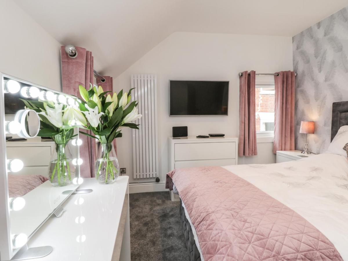 Daisy'S Den Appartement Whitby Buitenkant foto